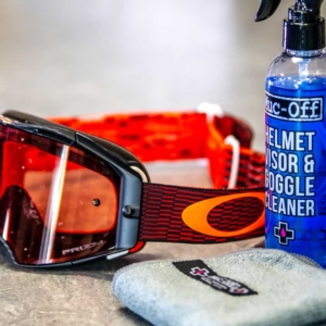 Čistilo za vizirje, leče in očala MUC-OFF 212 32ml